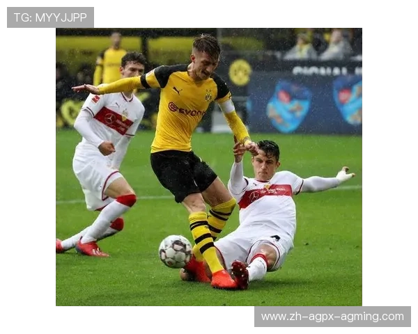 钢铁战车轰鸣迎风而战:拜仁与多特德甲主场巅峰对决全解析 钢铁战车轰鸣迎风而战:拜仁与多特德甲主场巅峰对决全解析